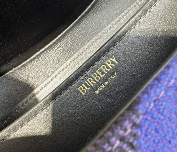 Picture of Burberry Handbags _SKUfw160522719fw